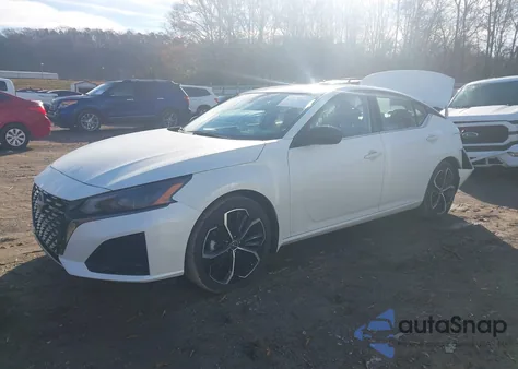 2025 Nissan Altima Sr Fwd z USA, uszkodzony, nr VIN 1N4BL4CV6SN339520